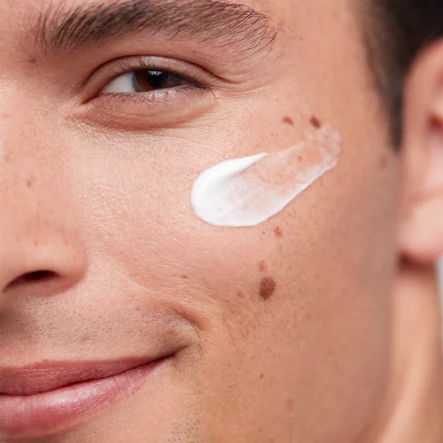 Dynamic Resurfacing Day Cream SPF 30 Image 3